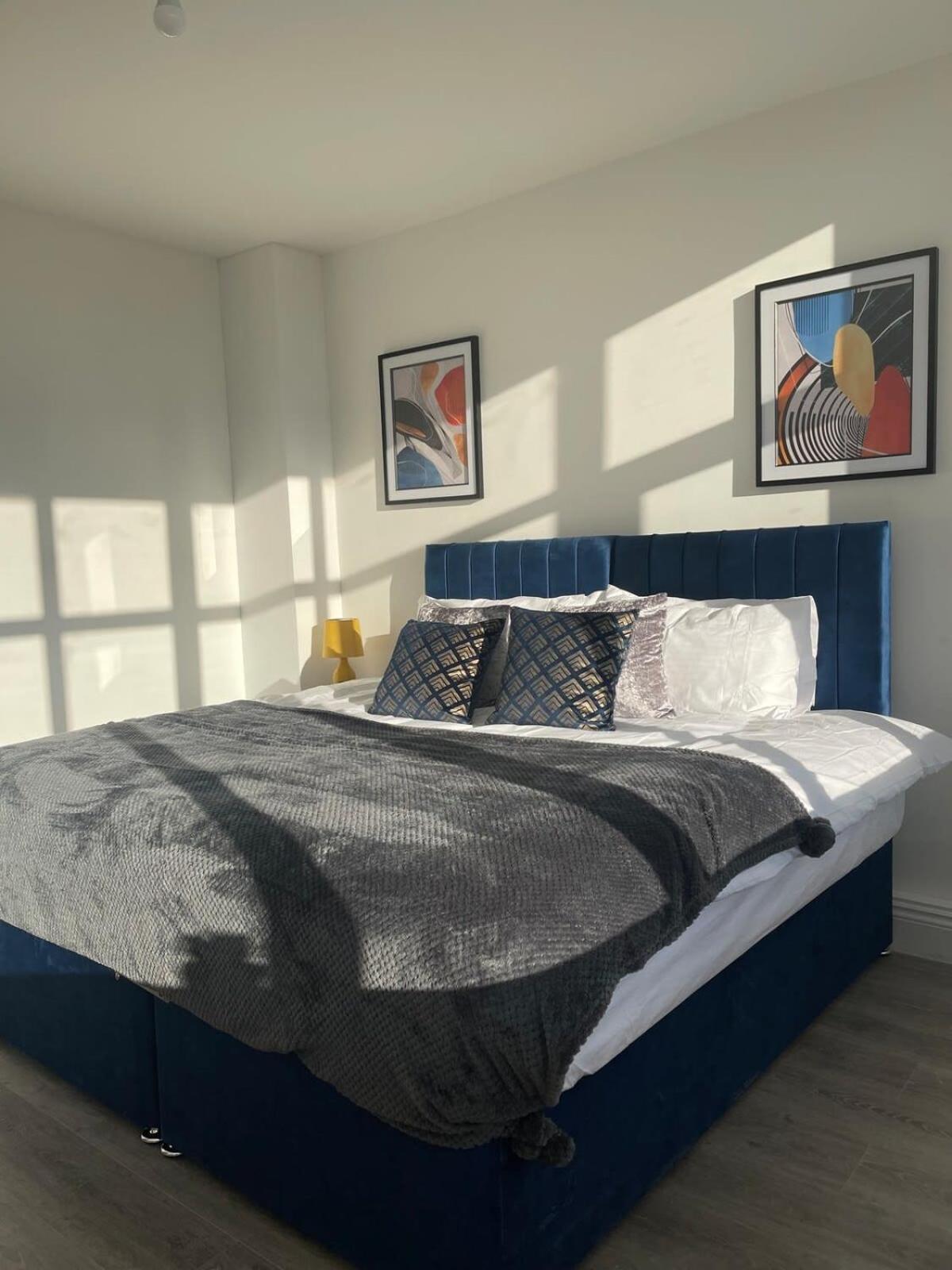 2 Bedroom Apartment - Flitwick - Contractor Friendly - Tourist Ready - Full Kitchen - Wifi - Smart Tv - Sofa Bed - Free Parking - Ideal For Short Or Long Stays ภายนอก รูปภาพ